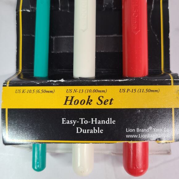 Crochet Hooks Set 3 Sizes US K-10.5, N-13, P-15 - Picture 2 of 7